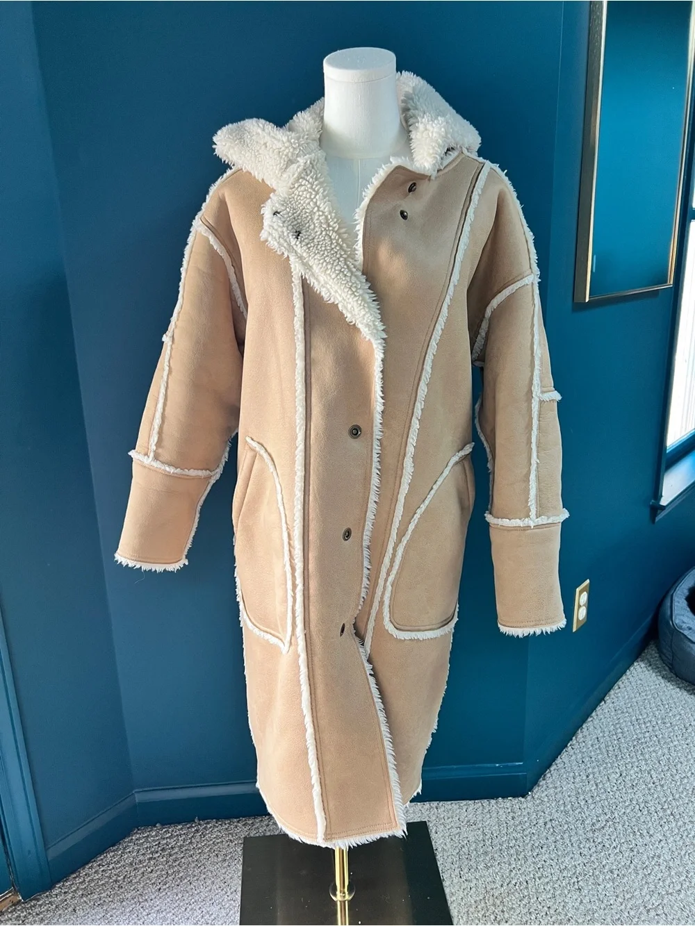 Anthropologie x Pilcro Hooded Sherpa Coat. Camel and Cream. Size Petite Small - Picture 4 of 14